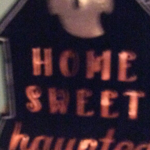 6 Piece Lot Halloween Decor - Picture 6 of 7